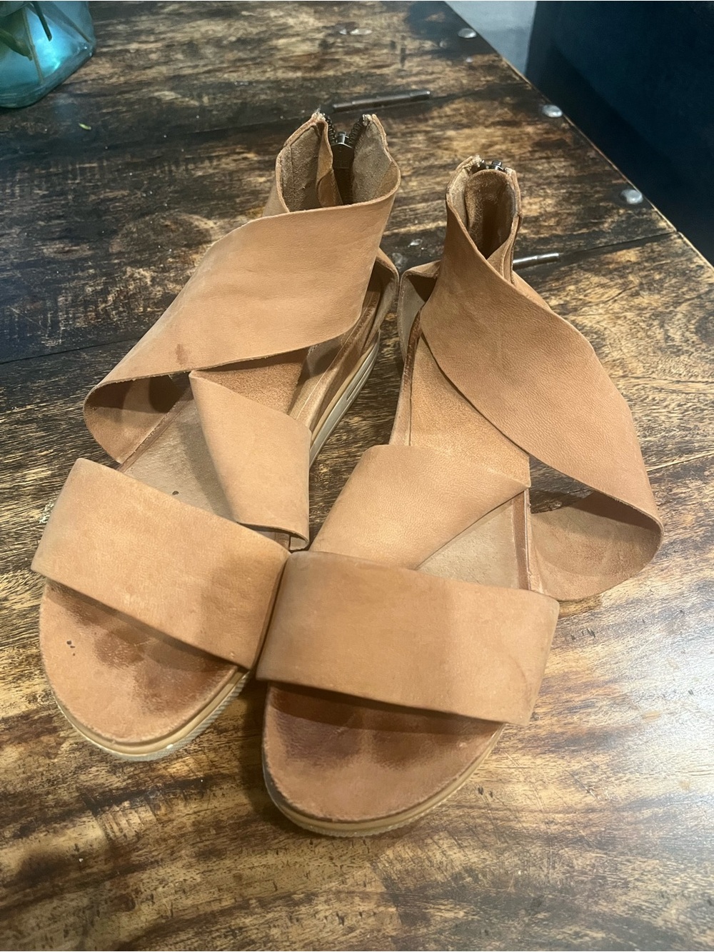 Eileen Fisher Tumbled Leather Sport Sandal Tan Wrap Crisscross Open-Toe Sandals